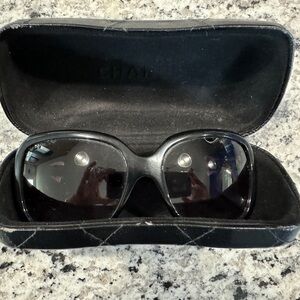 Chanel 5171 Black frame Dark ombre lenses sunglasses